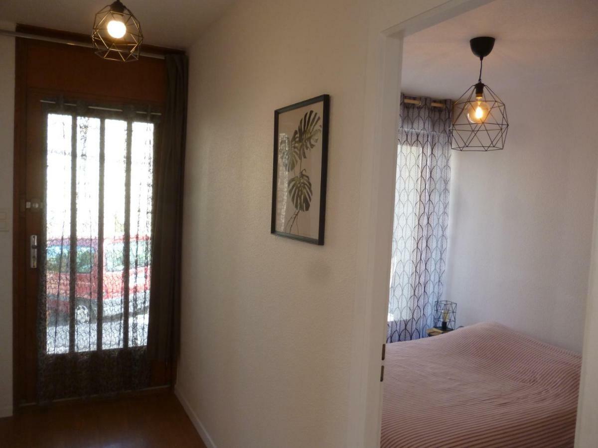 4 Clarence App Avec Parking Hyper Centre Thonon Apartment Екстериор снимка