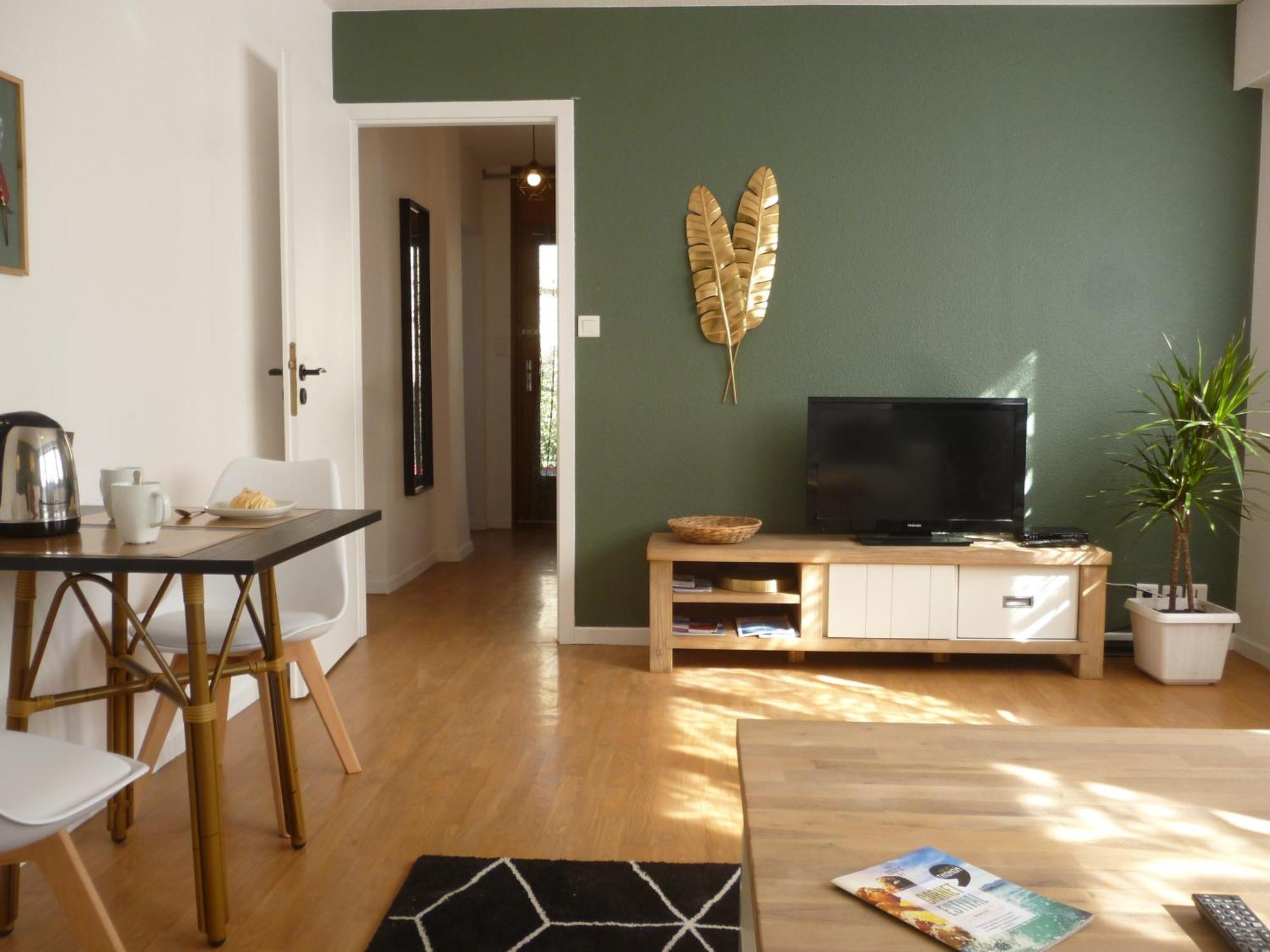 4 Clarence App Avec Parking Hyper Centre Thonon Apartment Екстериор снимка